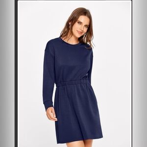 Elegant Navy Blue Women's Dress With Long Sleeves And Pockets. Size Medium